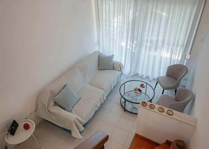 Дом отдыха Greenwood Maisonette By Rentalspro - Halkidiki Фурка